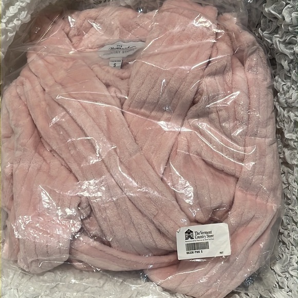 THE VERMONT COUNTRY STORE PINK ROBE SIZE S - Picture 9 of 10